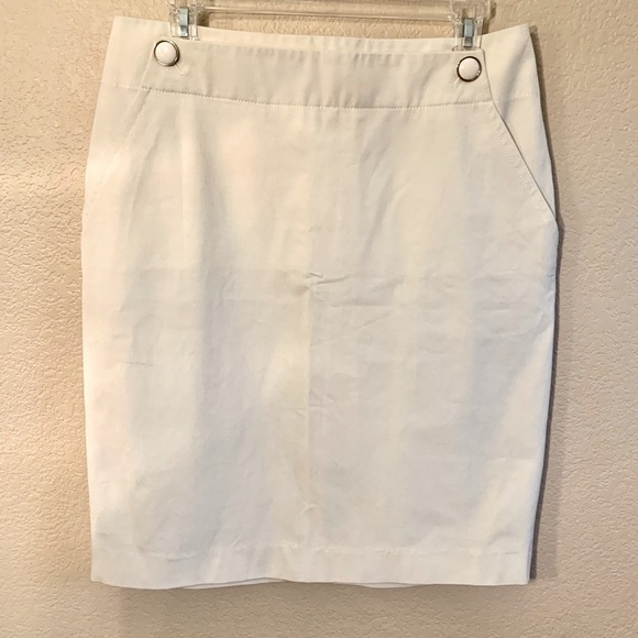 Banana Republic Skirt Sz 12 White Mini Rayon Cotton Spandex Button Detail - Picture 1 of 11